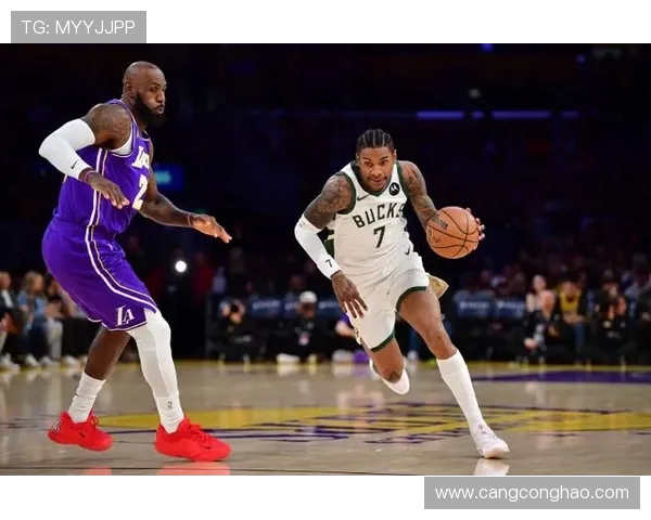 雄鹿与湖人激战正酣比分胶着精彩瞬间回顾与分析