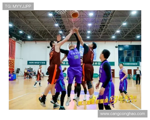 陈林坚的成长之路与职业生涯探索：从青涩少年到篮球场上的闪耀明星