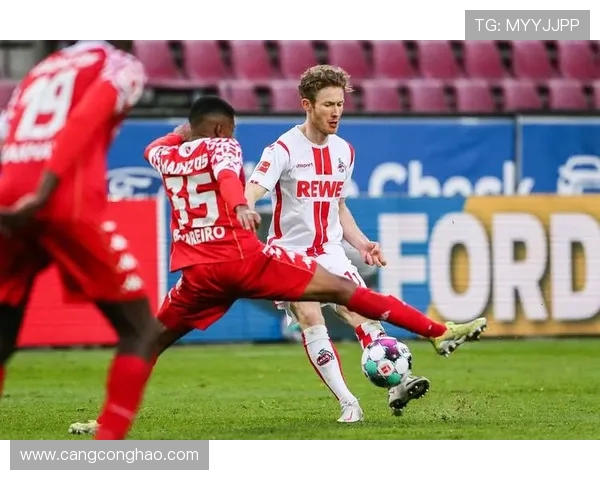 马德里竞技迎战那不勒斯争夺欧战资格的关键之战 马德里竞技迎战那不勒斯争夺欧战资格的关键之战