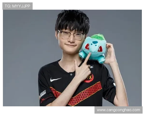 FPX战队选手个人能力深度解析与战术运用探讨 FPX战队选手个人能力深度解析与战术运用探讨