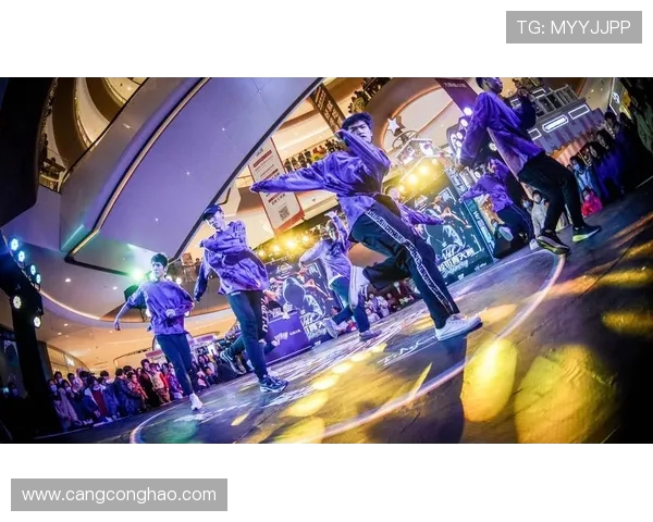 全国街舞大赛点评成都飞盘队战术表现的精彩分析与启示