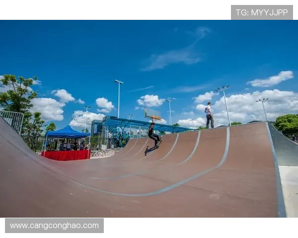 广州滑板队的蜕变与挑战极限运动嘉年华的精彩瞬间