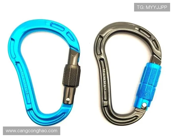 攀岩装备选购指南：必备护具推荐与使用技巧分享