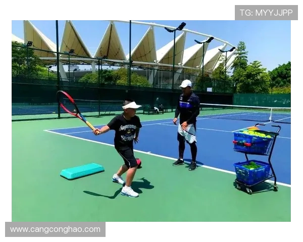 杭州网球队的默契配合与战术探讨聚焦网球运动的团队精神与协作技巧