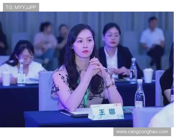 王娜专访：从青涩少女到羽毛球冠军的奋斗与成长之路